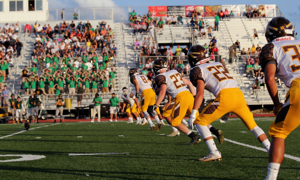 You are currently viewing The Real Battle in High School Sports — Parents vs. Coaches