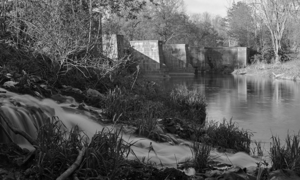 Read more about the article Erie Canal Museum exhibit features work of local photographer